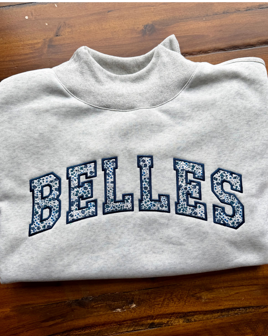 Mockneck Sweatshirt